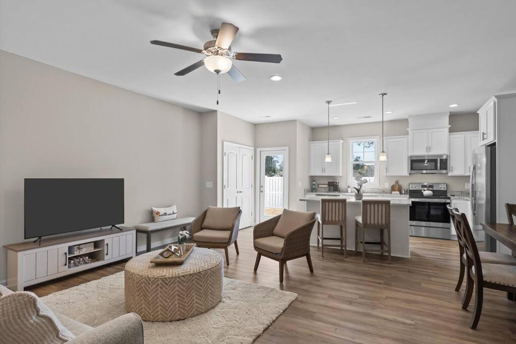 Beau Coast Getaway Villa Beaufort Bagian luar foto